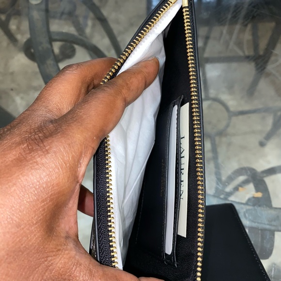 Ralph Lauren Wristlet Set - Picture 9 of 12